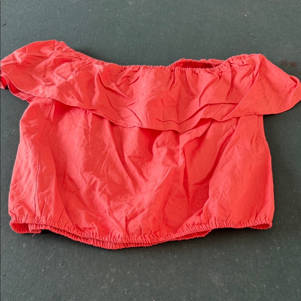 New York & Company Red Off-Shoulder Blouse.  CAJA. # 1. D